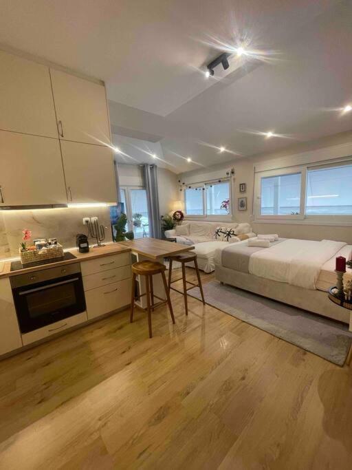 Cozy Studio Στο Κεντρο Larissa Exterior photo
